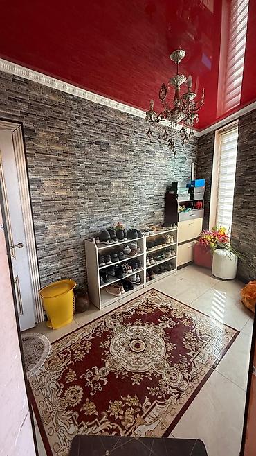 Долгосрочная аренда домов: 200 м², 5 комнат at lalafo.kg — 4 Долгосрочная аренда домов: 200 м², 5 комнат — 4