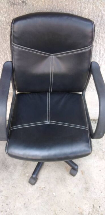 sto za sminkanje emmezeta: Ergonomic, color - Black, Used