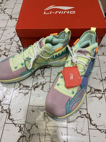 б у мужская спортивная обувь: Кроссовки мужские оригинал LI-NING Новые ‼️ Размер: 46-47 Причина