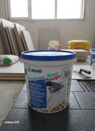 купить кальциевую селитру: Mapei Kerapoxy Easy Design – эпоксидная затирка для швов плитки и