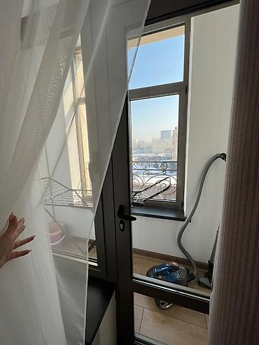 Квартиры: 3 комнаты, Риэлтор, Без животных, от 6 месяцев, С мебелью полностью — 7