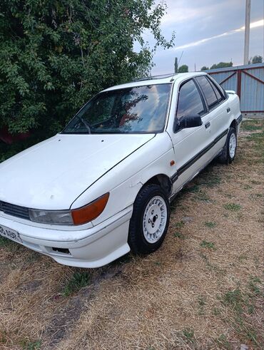 машины япошки: Mitsubishi Lancer: 1990 г., 1.5 л, Механика, Бензин, Седан