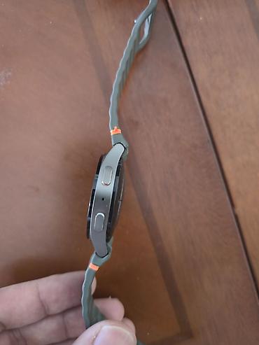 galaxy watch: Samsung Galaxy watch 7, LTE. - Dairəvi AMOLED ekran, Always‑On — 3