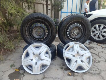 колесо на москвич: Дөңгөлөктөр монтажда 175 / 65 / R 14, Кыш, Комплект, Жеңил унаалар, Темир, тешиктери - 4