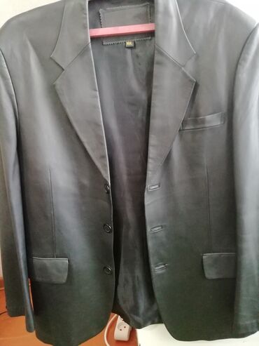 пиджаки мужской: Костюм 3XL (EU 46), цвет - Черный