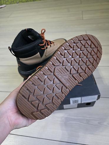 adidas crazy flight: Мужские ботинки, 40, Demix, Б/у, цвет - Бежевый — 4