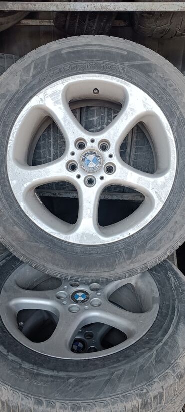 купить шины в бишкеке бу: Дөңгөлөктөр монтажда 255 / 60 / R 18, Жай, Колдонулган, Комплект, Жеңил унаалар, Куйма, тешиктери - 4