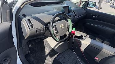 Toyota: Gundelik icare salam diqqetnen oxuyun sora elaqe saxlayin 20 manat — 1