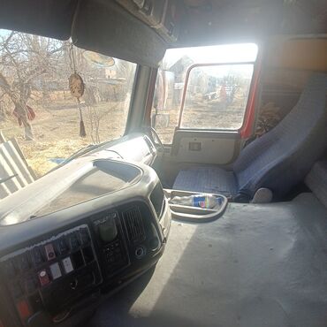 Грузовики: Грузовик, Howo, Стандарт, Б/у — 6