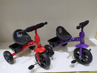Uşaq velosipedləri: 5 yasa qeder usaqlar ucun 3 tekerli polis velosipedi. Olkede istenilen