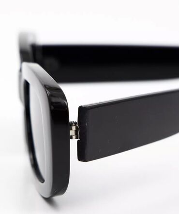 очки от ультрафиолета: Цвет Чёрный Материал линзы Пластиковые линзы Материал оправы fbs