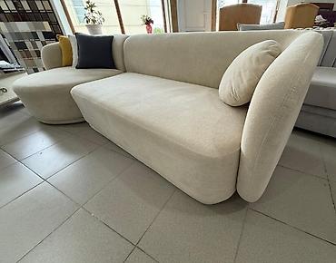 Yeni model divan satılır. Çox keyfiyyətli materiallardan lalafo.az -da Yeni model divan satılır. Çox keyfiyyətli materiallardan