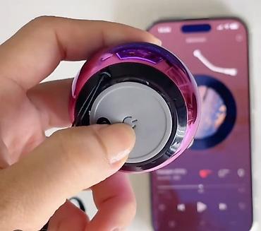 Kosmetik orqanayzerlər: Zərif dizaynlı güzgü və daraq dəsti - Qutu daxilində 2 hissə: əl — 27