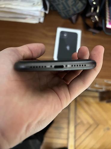 ipad 11 pro m4: IPhone 11, 64 GB, Qara, Face ID — 7