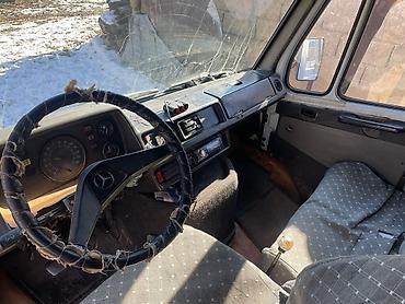 r 21: Mercedes-Benz : 1991 г., 3 л, Механика, Дизель, Бус — 8