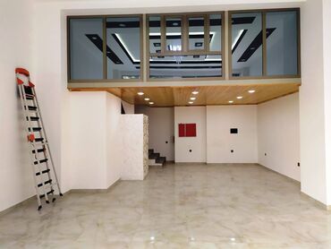 Digər kommersiya daşınmaz əmlakı: Nərimanov rayonu 2 mərtəbəli,sahəsi 100 kv/m olan, 2 otağlı obyekt — 7