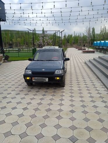 Daewoo: Daewoo Tico: 1994 г., 0.8 л, Механика, Бензин, Хэтчбэк