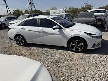 elantra 2022: Hyundai Elantra: 2022 г., 1.5 л, Автомат, Бензин, Седан — 10