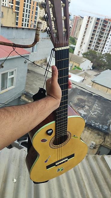 ikinci el gitara: Klassik gitara, İşlənmiş, Rayonlara çatdırılma, Ünvandan götürmə, Ödənişli çatdırılma — 6