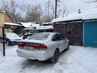 Mazda: Mazda Cronos: 1995 г., 2 л, Механика, Бензин, Хэтчбэк