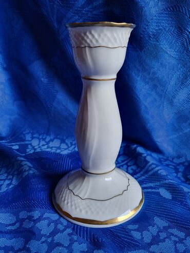 Ostali kućni dekor: Svecnjak nov Hollohaza Madjarska 80te,rucno oslikan. Visina. 14cm — 1