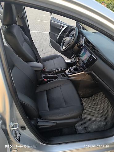 2 8: Toyota Levin: 2020 г., 1.8 л, Вариатор, Гибрид, Седан — 5
