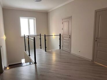 Долгосрочная аренда домов: 230 м², 6 комнат, Евроремонт — 4