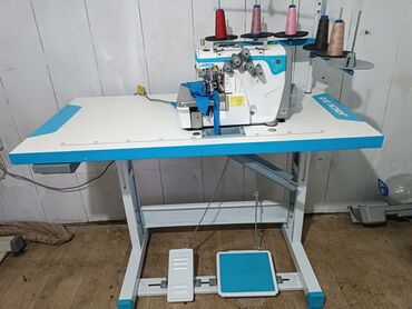 компьютеры офис: Тигүүчү машина Jack, Оверлок, Жарым автоматтык
