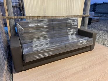 Прямые диваны: Прямой диван, Новый, Трехместный — 11