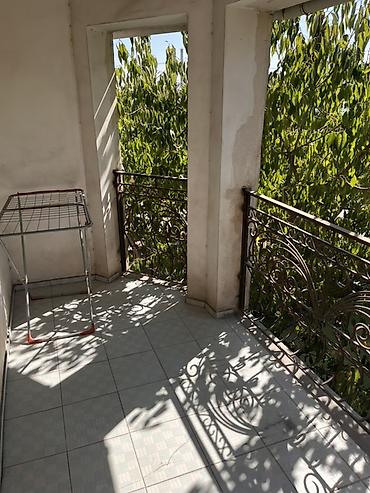 Продажа коттеджей и домов: 5 комнат, 132 м², 4 соток, Бишкек, Рухий Мурас ж/м Собственник — 19