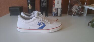 balenciaga crne patike: Patike, Converse, veličina - 42 na lalafo.rs balenciaga crne patike: Patike, Converse, veličina - 42