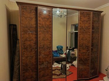 купить двуспальная кровать: 2 односпальные кровати, Шкаф