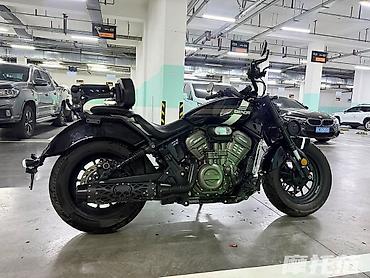 мотоцикл benda: Benda Dark Flag 500 (BD500) – мощный городской круизер в чёрном цвете — 1