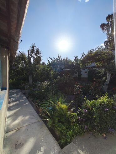 Продажа домов: Дом, 76 м², 4 комнаты, Собственник, Старый ремонт at lalafo.kg — 10 Продажа домов: Дом, 76 м², 4 комнаты, Собственник, Старый ремонт — 10