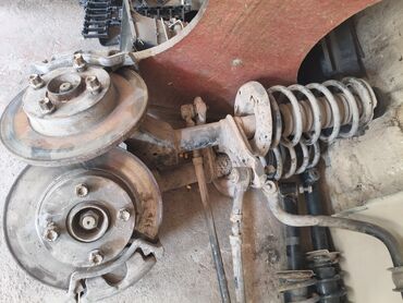 Audi: Audi 80: 1988 г., Седан — 19