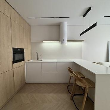 silver kitchen: Кухонный набор на заказ, ЛДСП, По договорённости, Бесплатная доставка, Дизайн, проект — 1