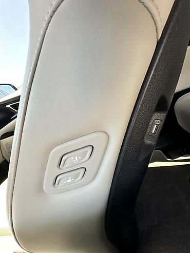 Kia: Kia Carnival: 2020 г., Минивэн — 14