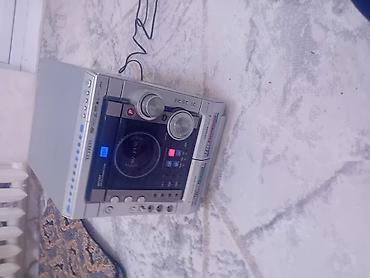 Другая аудиотехника: Музыкальный центр Samsung с двумя акустическими колонками Основные — 1