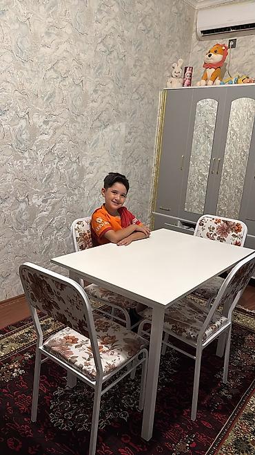 balka: Mətbəx üçün, Yeni, Açılmayan, Dördbucaq masa, 4 stul — 2