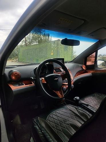 аренда chevrolet spark под выкуп: Chevrolet Spark: 2014 г., 1 л, Автомат, Газ, Хэтчбэк — 3