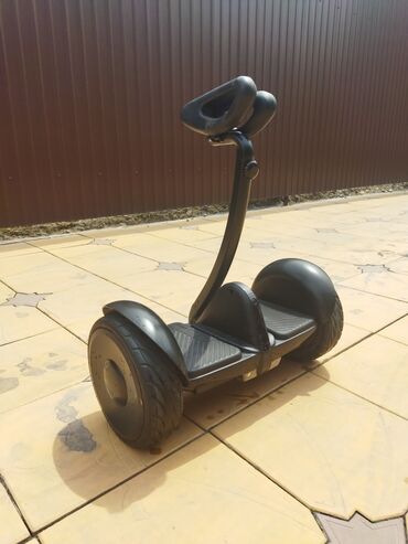 героскутар: Продаю гироскутер сигвей ninebot, техническое состояние хорошее только