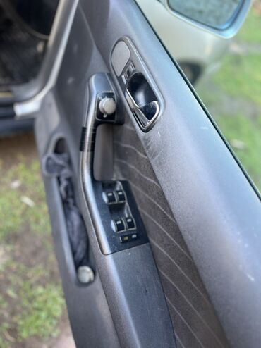 Audi: Audi A3: 2001 г., 1.8 л, Автомат, Бензин, Хэтчбэк — 9