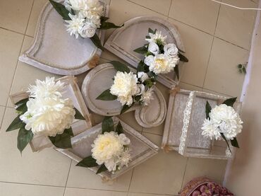 Toy paltarları və aksesuarları: Zərif toy və nişan üçün xonça/tray dəsti - Klassik bej-krem rəng