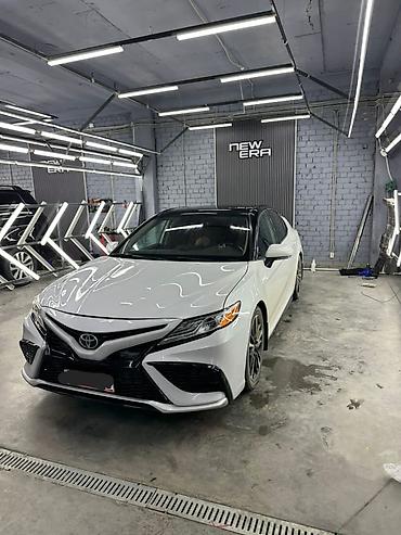 corolla 2016: Toyota Camry: 2020 г., Бензин — 2