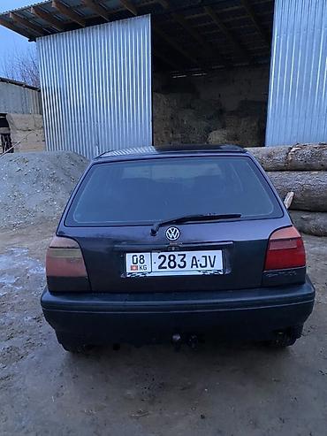 Volkswagen: Volkswagen Golf: 1994 г., 1.6 л, Механика, Бензин, Хэтчбэк — 16