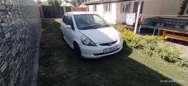 ваз 21099 цена в салоне: Honda Fit: 2002 г., 1.3 л, Вариатор, Бензин, Хетчбек