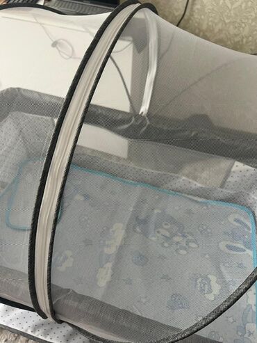 кроватка 7 в 1: Детская приставная кроватка, С колесиками, цвет - Серый