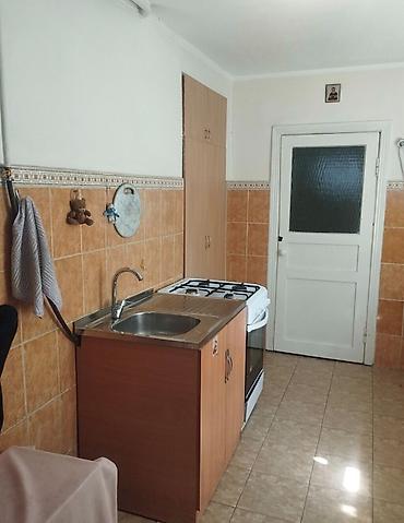 3комнатные: 🏠 СРОЧНО ПРОДАЁТСЯ ДОМ В БИШКЕКЕ 📍 Район: Аламединский рынок — 10