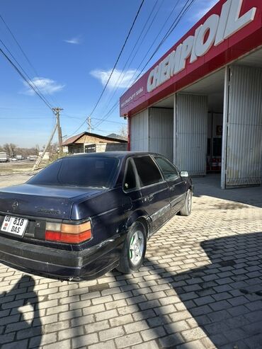 Volkswagen: Volkswagen Passat: 1992 г., 1.8 л, Механика, Бензин, Седан — 7