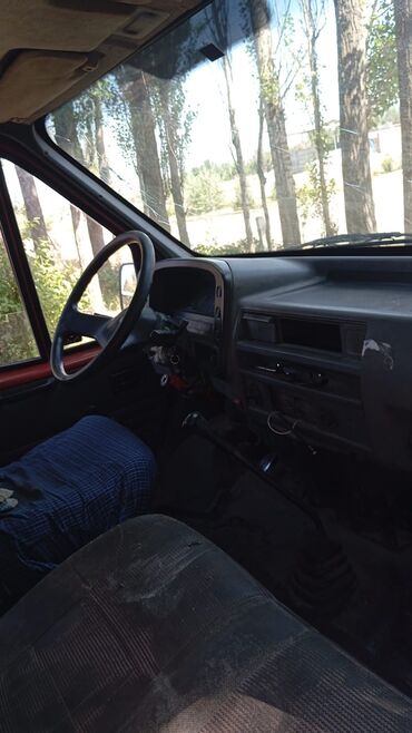 шины на мотоблок: Ford Transit: 1991 г., 2 л, Механика, Бензин, Бус